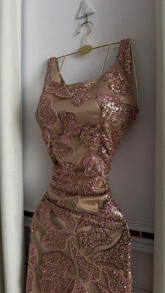 Evening dress with beads 111