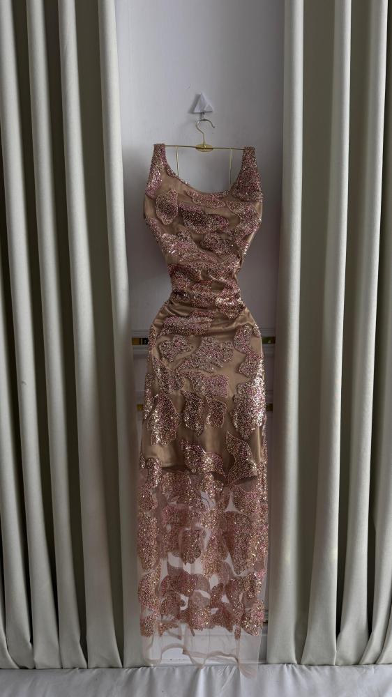 Evening dress with beads 111