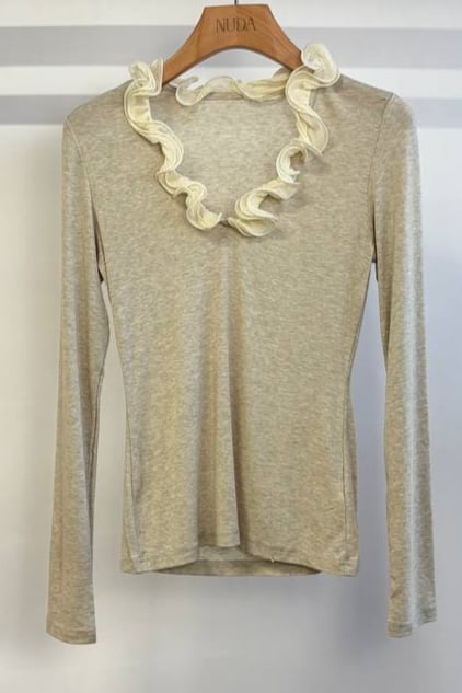 LVOIRE RUFFLE TOP