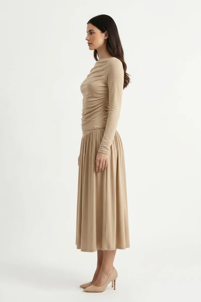 SAND DRAPED SET
