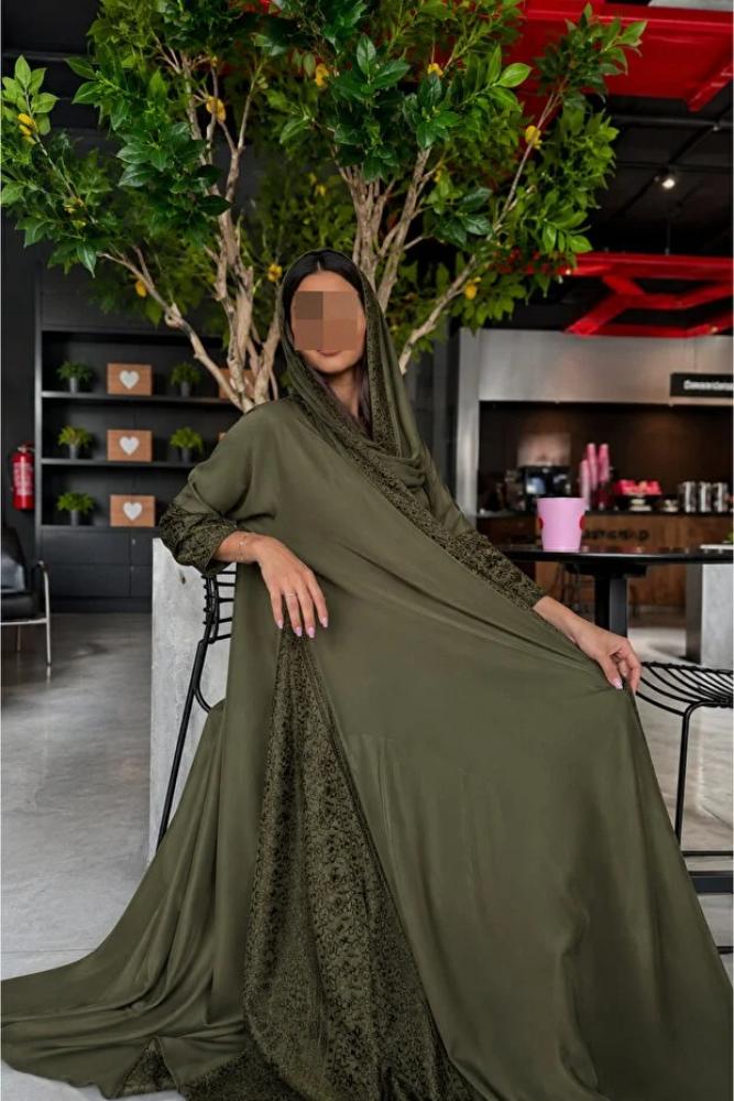 TREADY عباية كريب مع تطعيمات مكشكشة