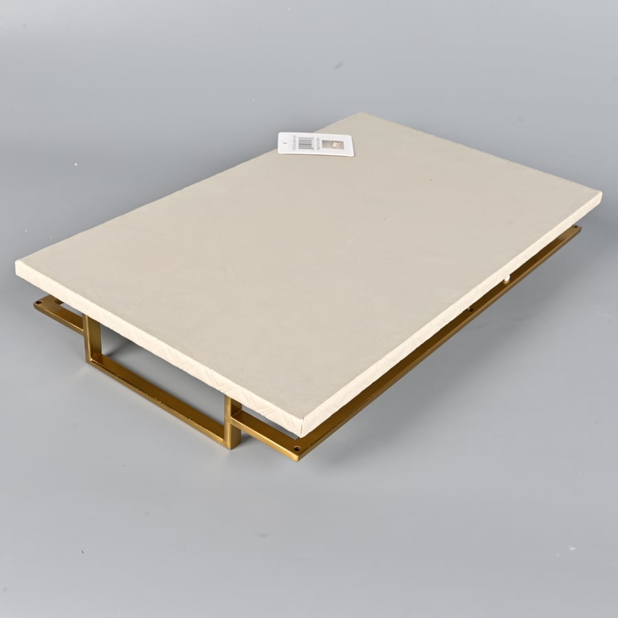صينية تقديم مستطيلة جلد بيج 45×28 سم - طوفرية فاخرة بإطار استيل نحاسي للضيافة والاستخدام المنزلي
