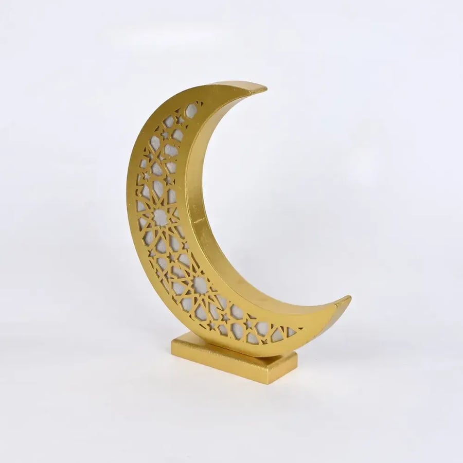 هلال رمضان خشبي لد بتصميم مميز - طراز و