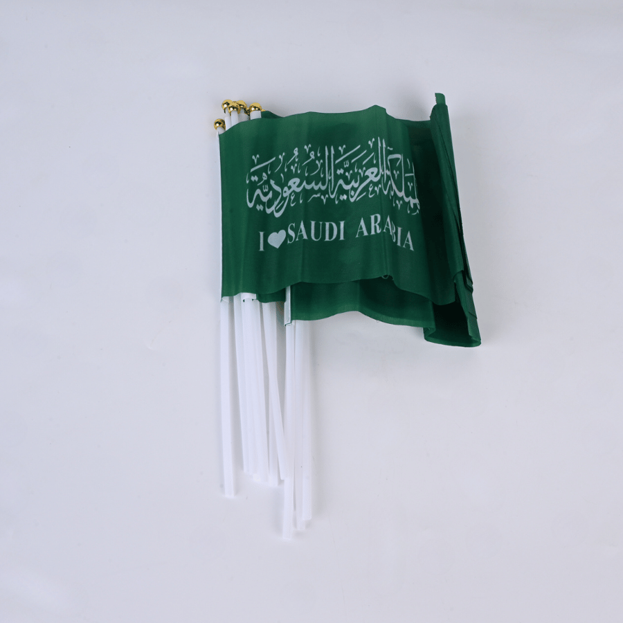 علم اليوم الوطني 14*21 سم  12 حبة - طراز ب