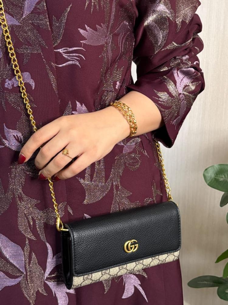حقيبة الكتف الانيقه Gucci