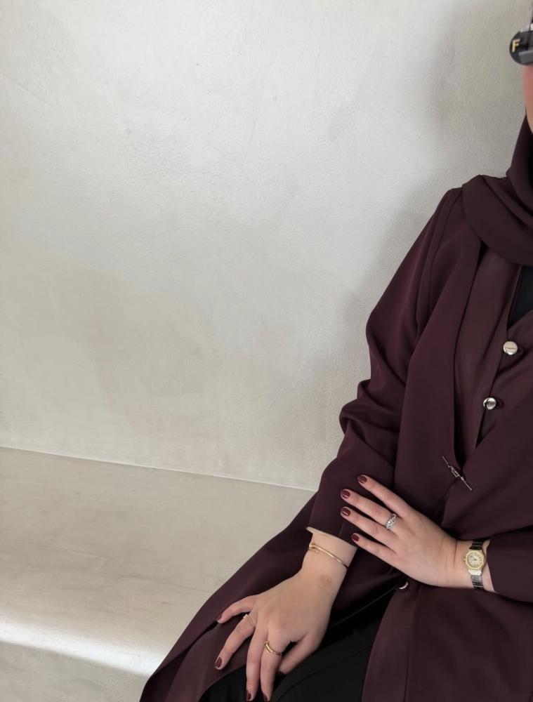 عبايه برغندي ب ازرار 1405