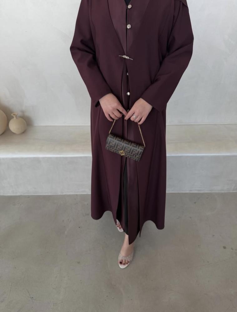 عبايه برغندي ب ازرار 1405