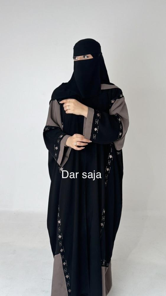 عبايه الاء