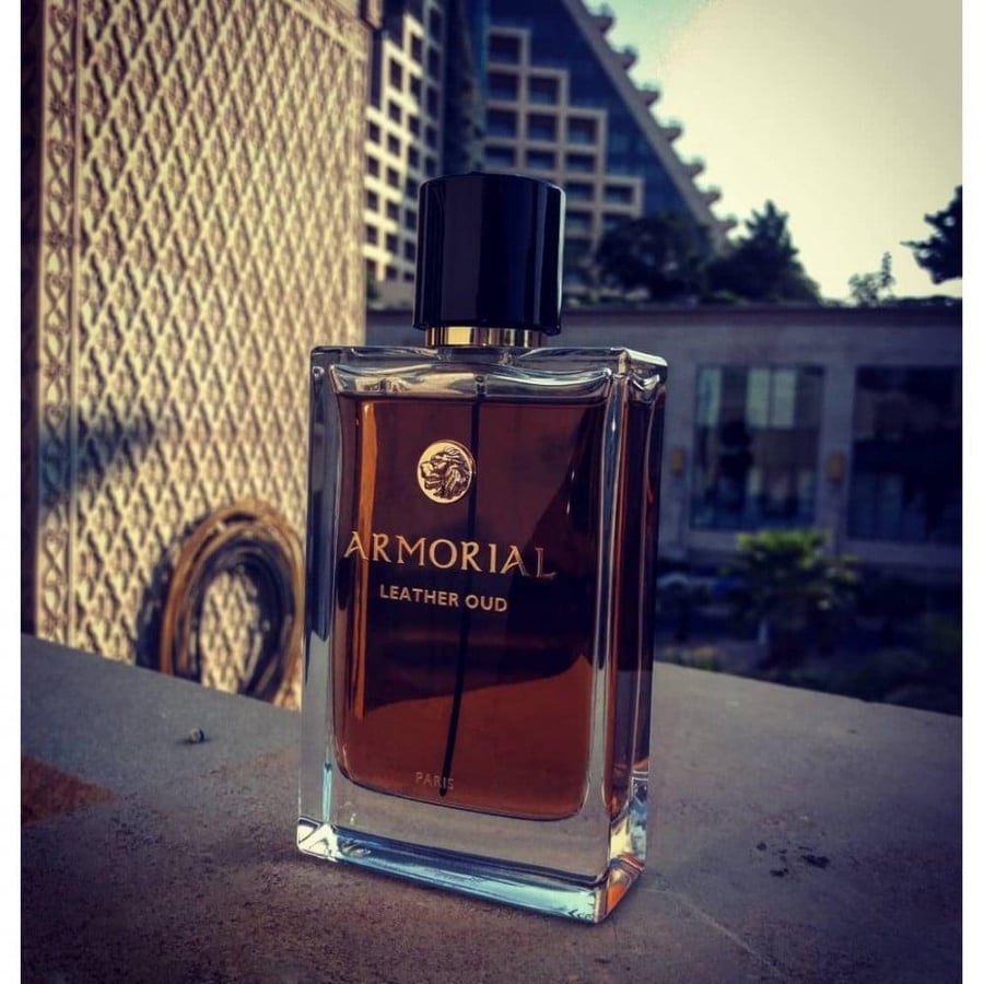 عطر ارموريال لذر عود