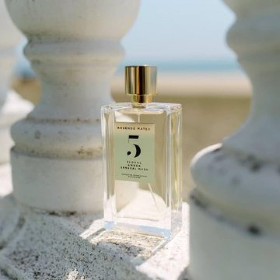 عطر روسيندو ماتيو نمبر فايف 5 للرجال و النساء 100 مل