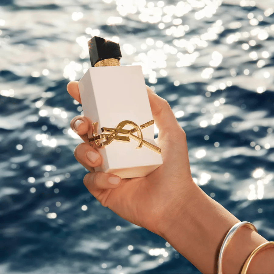 عطر ايف سان لوران ليبر لو نو او دي بارفيوم 90 مل