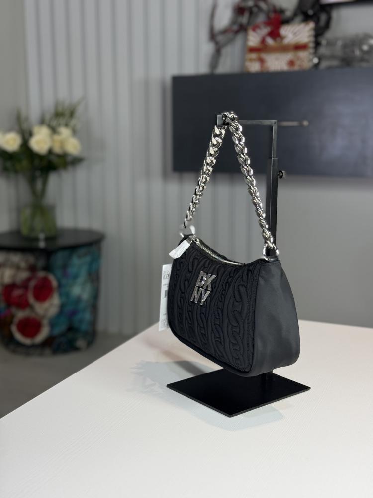 شنطة دكني لورينا هوبو سمول بوليستر سجنشر DKNY LORENA SHOULDER BAG