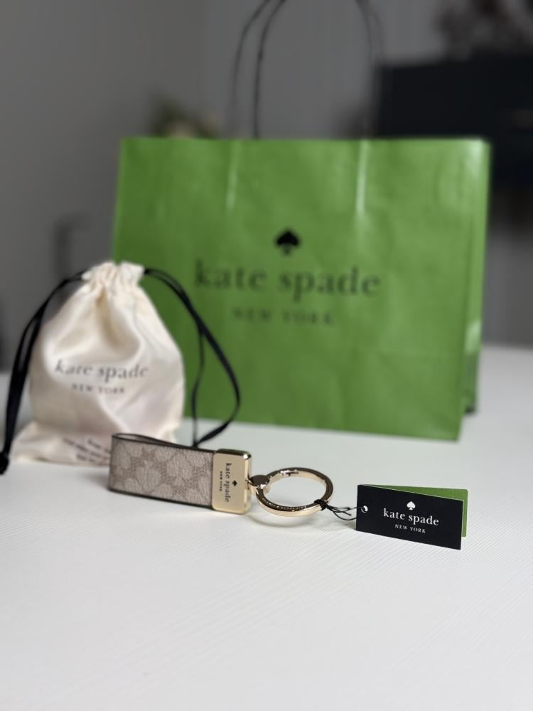كيت سبيد ميدالية key chain leather