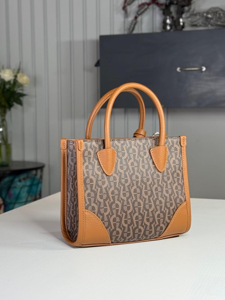 اجنر سمارا مقاس سمول سجنشر SAMARA ICON SHOPPER XS - اللون من الخيارات