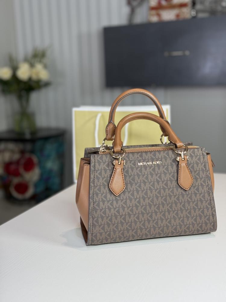 مايكل كورس مارلين ساتشل سجنشر بني Michael Kors MARILYN Crossbody bag BROWN