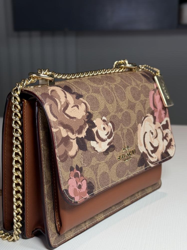 كوتش كلير بطبعة روز Klare Crossbody With roses Bag coach