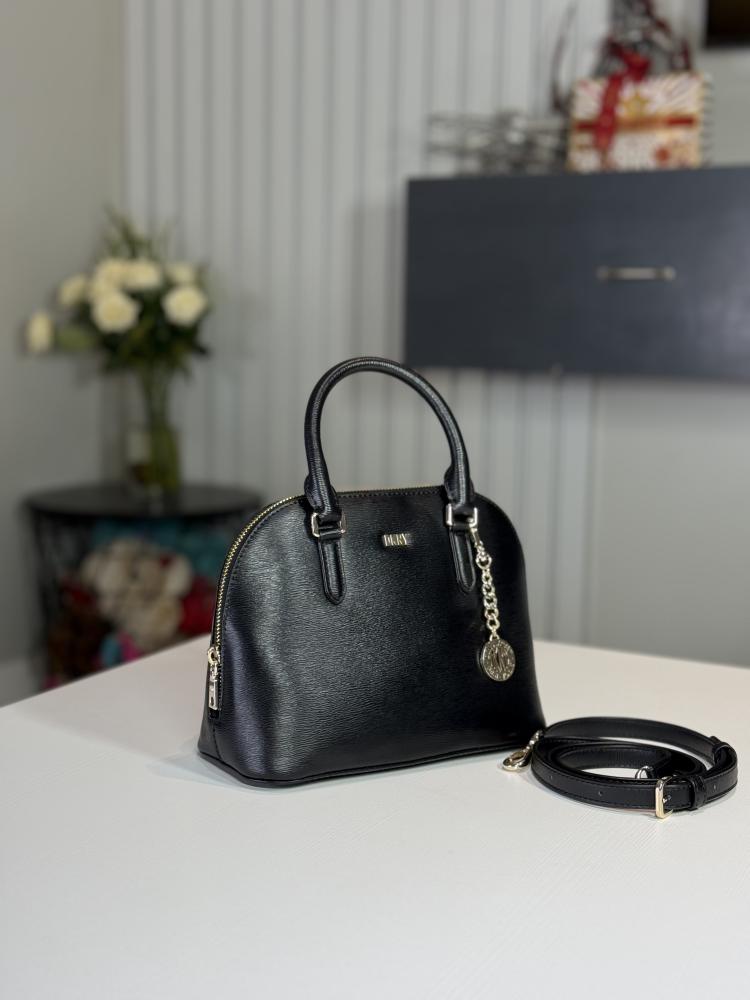 شنطة دكني براينت دوم جلد اسود BRYANT DOME SATCHEL