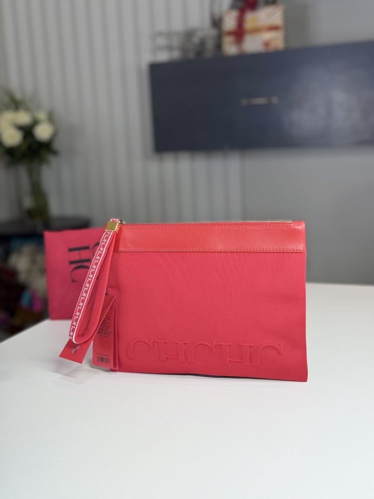 باوتش كارولينا ميني احمر بلوقو كارولينا chc red pouch Carolina Herrera