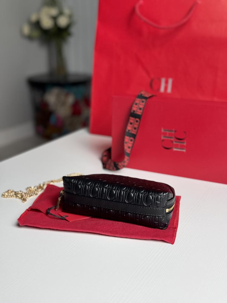 ماتريوشكا كروس بودي كارولينا سجنشر اسود MATRYOSHKA | CROSSBODY WALLET