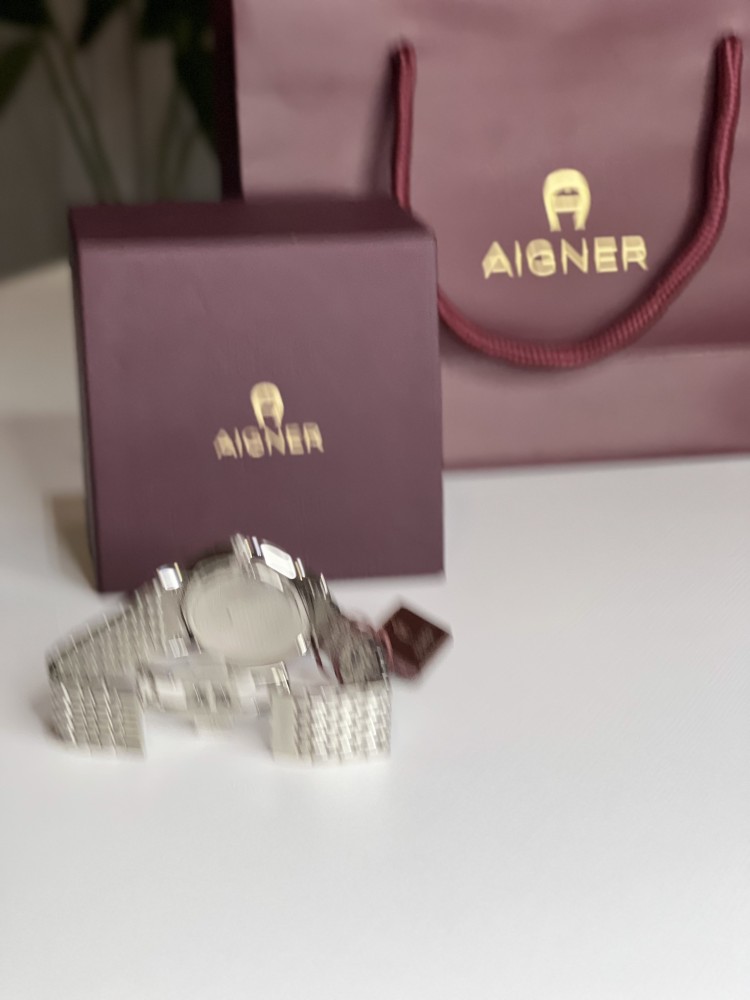 اجنر ديب بلو ساعة رجالية