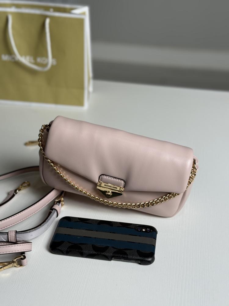 مايكل كورس سوهو بلون وردي بلش micheal kors soho small blush shoulder bag