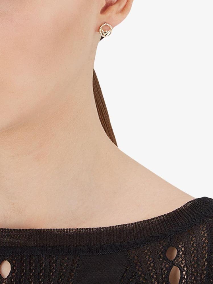 حلق فندي F is fendi errings بلون ذهبي ومرصع بكريستال