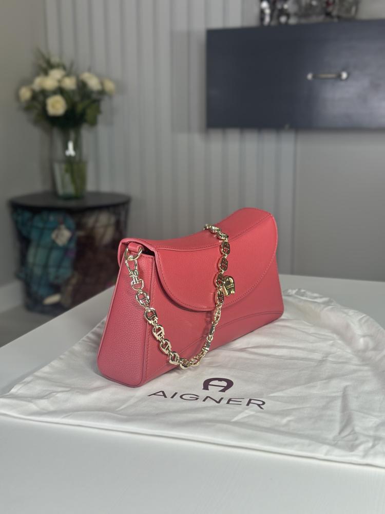 اغنر شنطة الونا شولدر سمول باج ALONA MINI BAG S بلون وردي ليميتد ادشن