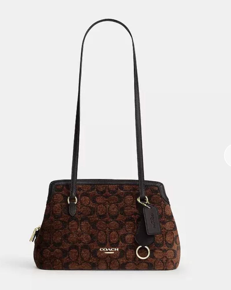 بالطلب ٣-٤ اسابيع شنطة ايلايز سمول كتف من كوتش Elise Shoulder Bag