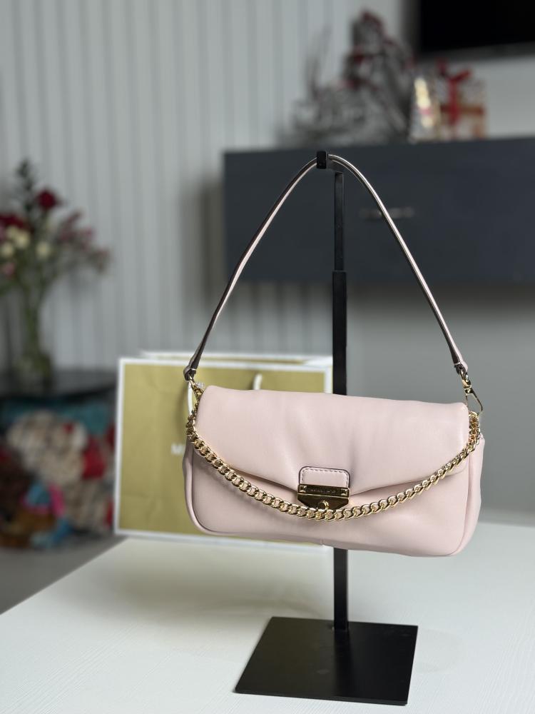 مايكل كورس سوهو بلون وردي بلش micheal kors soho small blush shoulder bag