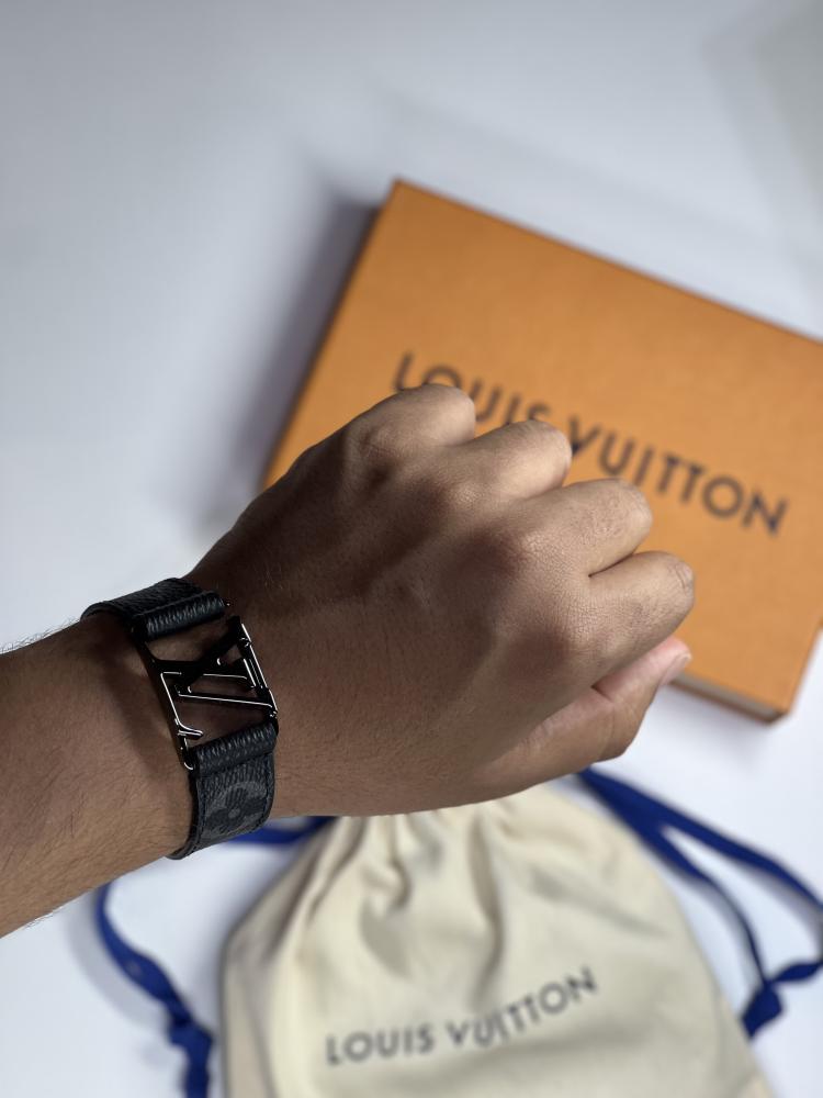 لويس فيتون هوكنهيم LV