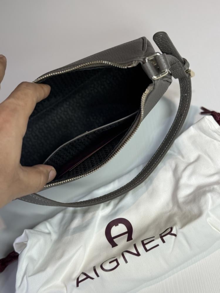 اجنر شولدر هوبو جلد DIADORA POCHETTE