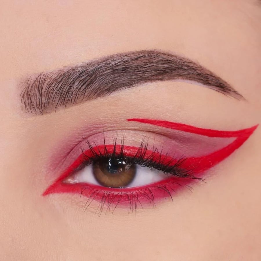 كحل عيون سائل مقاوم للماء من مويرا - 13 أحمر
