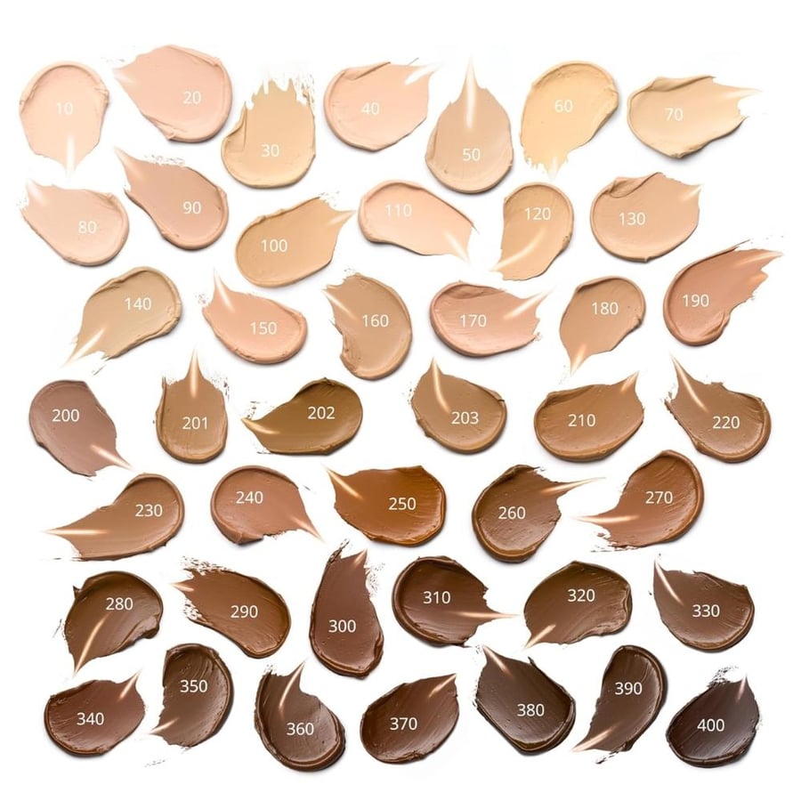 كريم أساس فاونديشن ستيك من ايسنس - 120 لايت وارم يلو