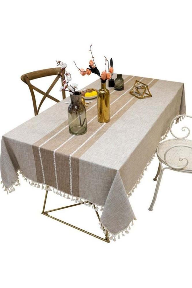 A multi-colored one-piece tablecloth set