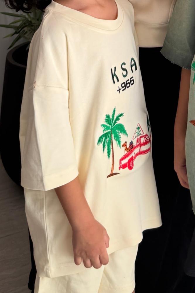 طقم كامل اطفال ( تيشيرت + شورت )