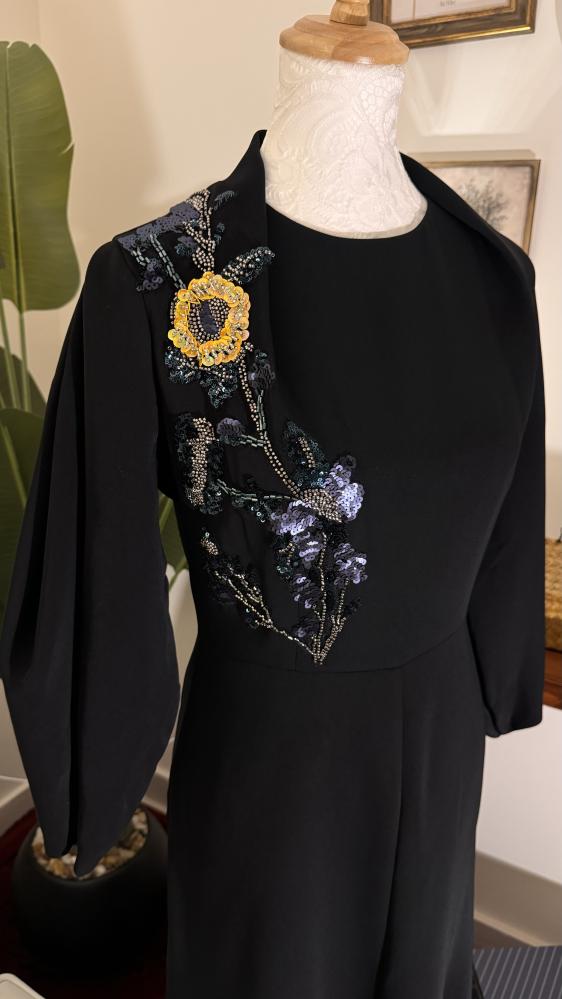 Vela Black