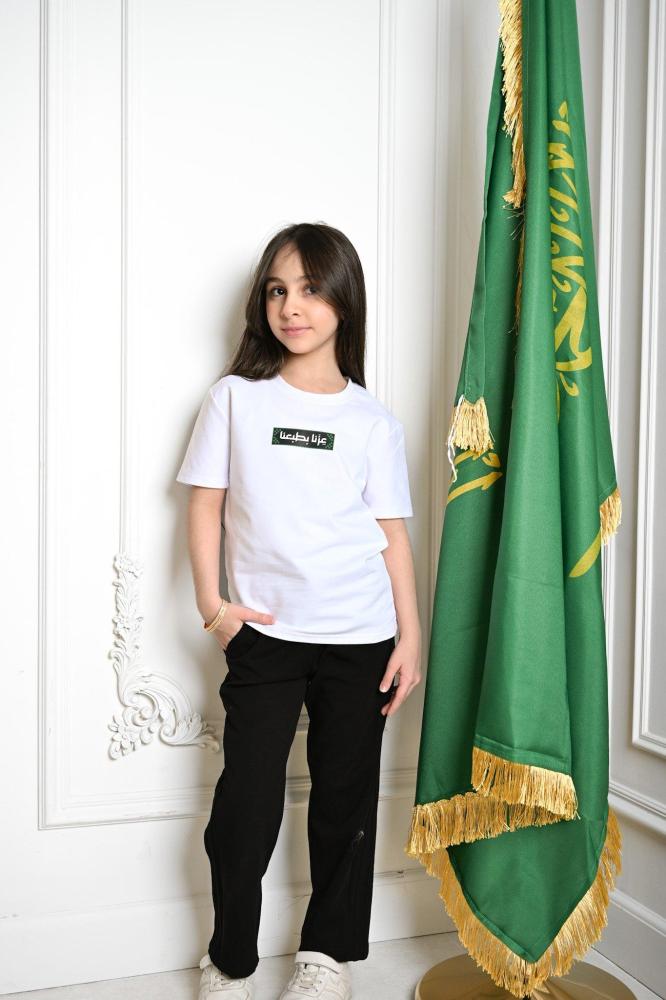 طقم بناتي اليوم الوطني 95