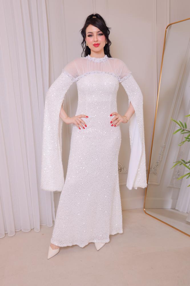 فستان سهرة أبيض لامع كم طويل