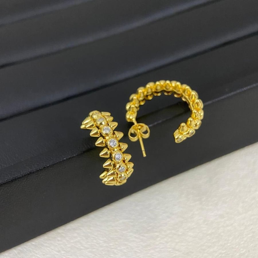 طقم كارتييه Clash de Cartier – قلادة وحلق جولد