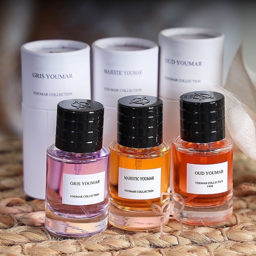 Perfume with pistachio and sky-colored packaging