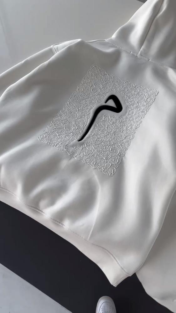 هودي الحروف - Hoodie lettering