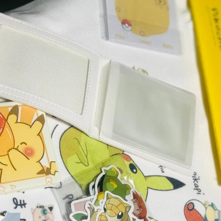 محفظة بيكاتشو PIKACHO WALLET