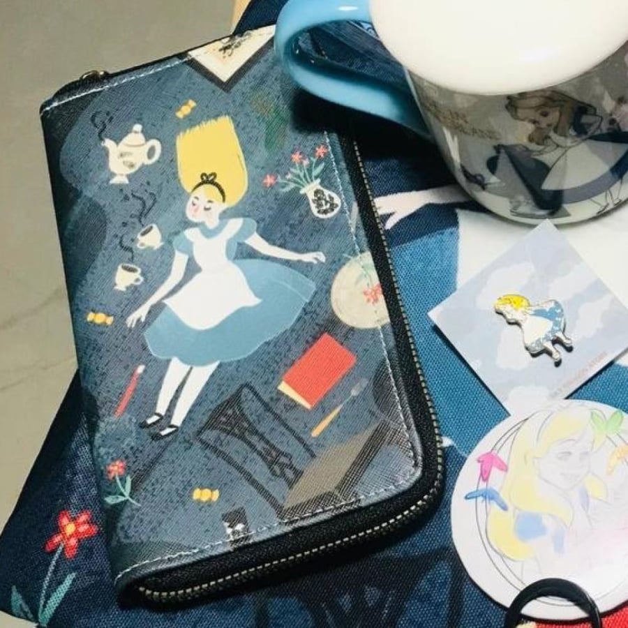 محفظة آليس في بلاد العجائب ALICE IN WONDERLAND WALLET