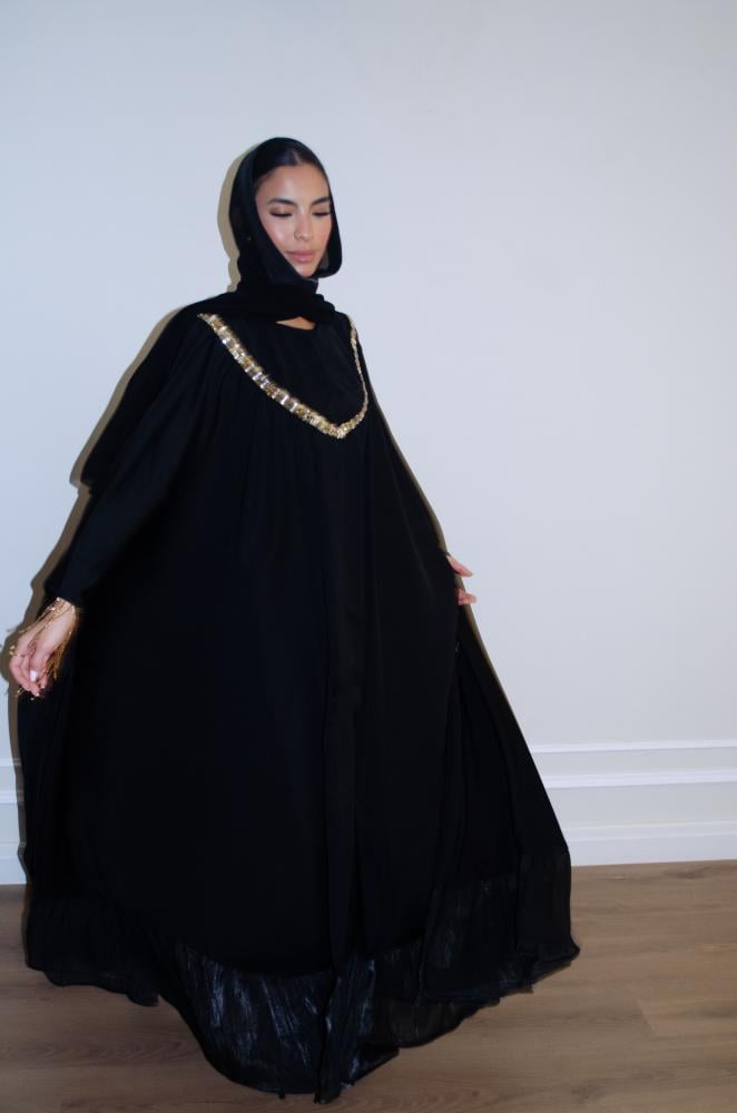 عباية بقصة كيب و شك يدوي