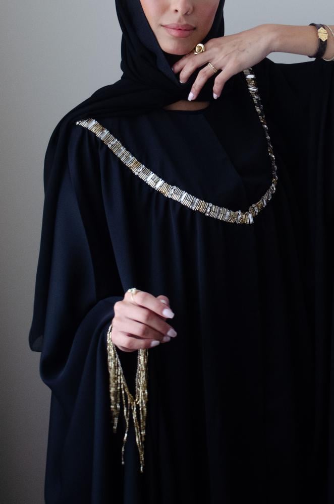 عباية بقصة كيب و شك يدوي