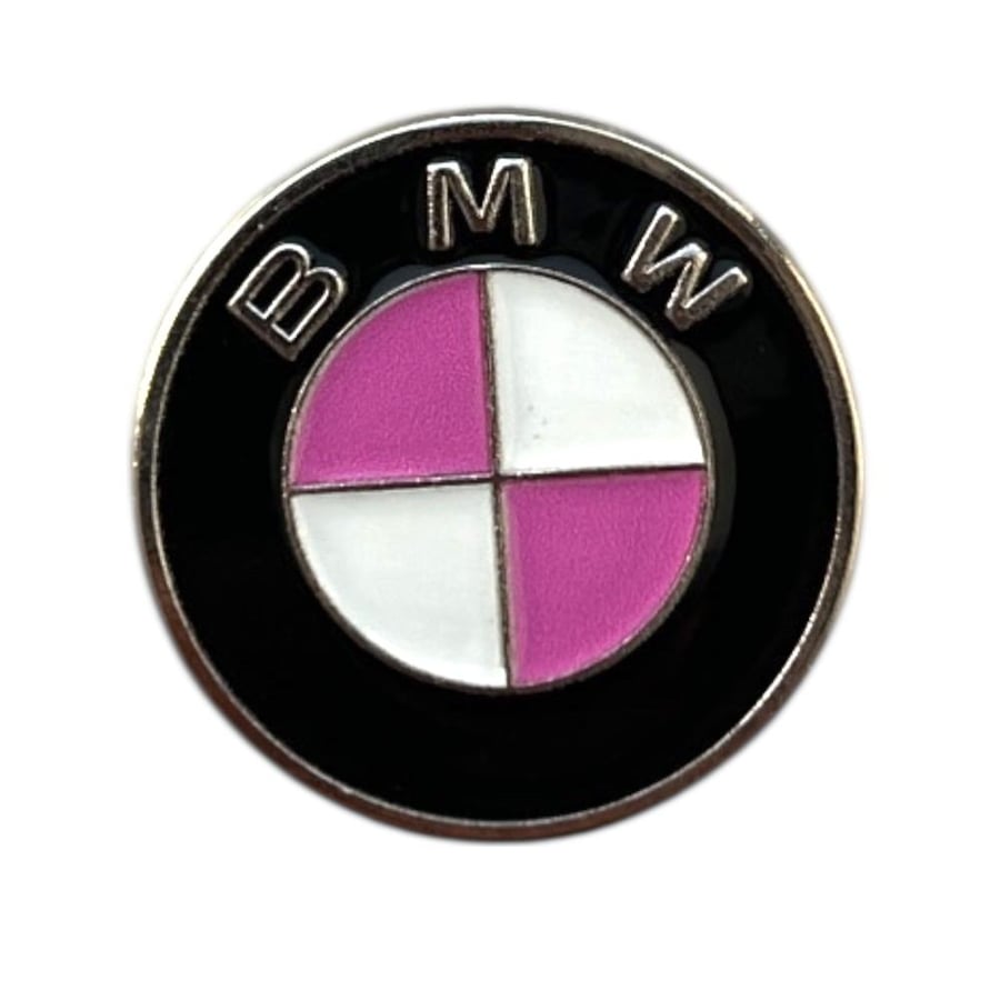 ستيكر حديد BMW وردي