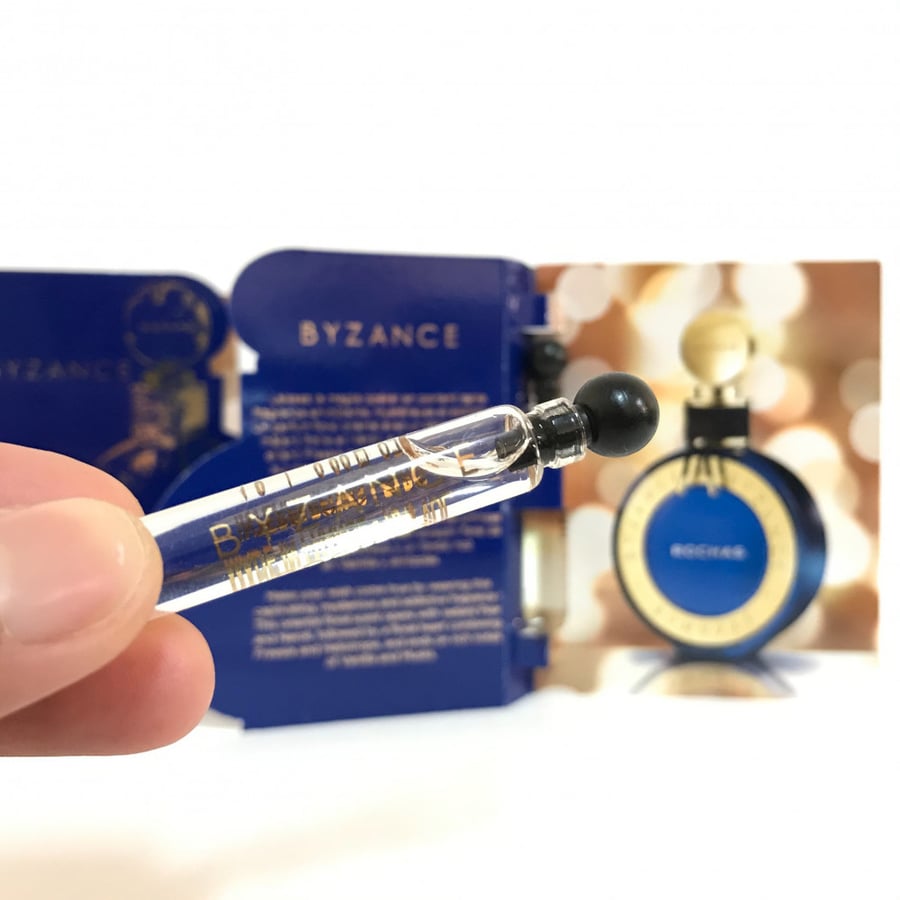عينة عطر  بيزونس من روشاس