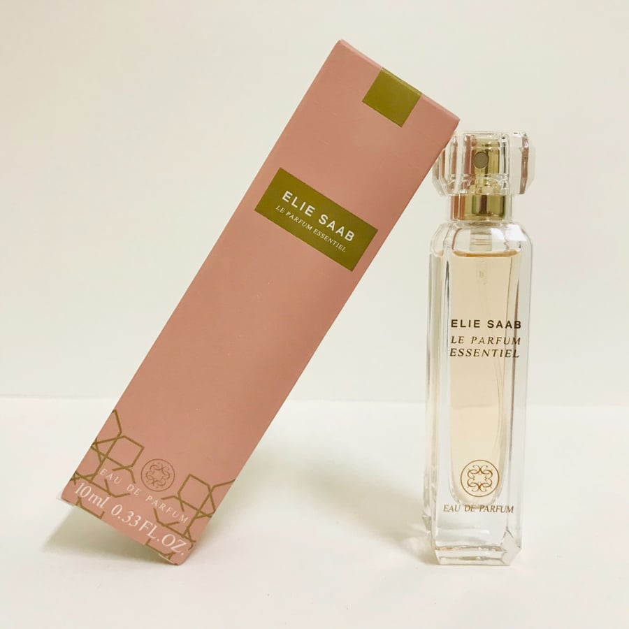 عطر لا برفوم ايسينتيل من ايلي صعب 10ml