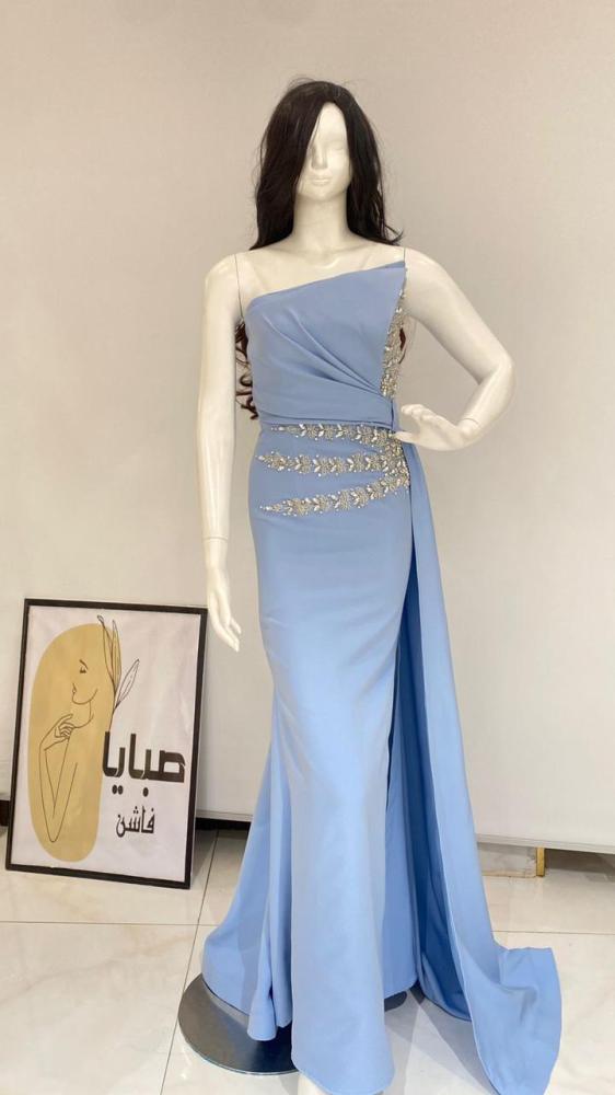 فستان سهرة