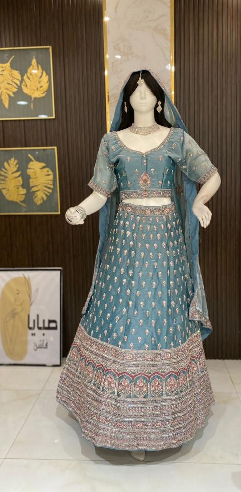 طقم غمرة تطريز راقيي